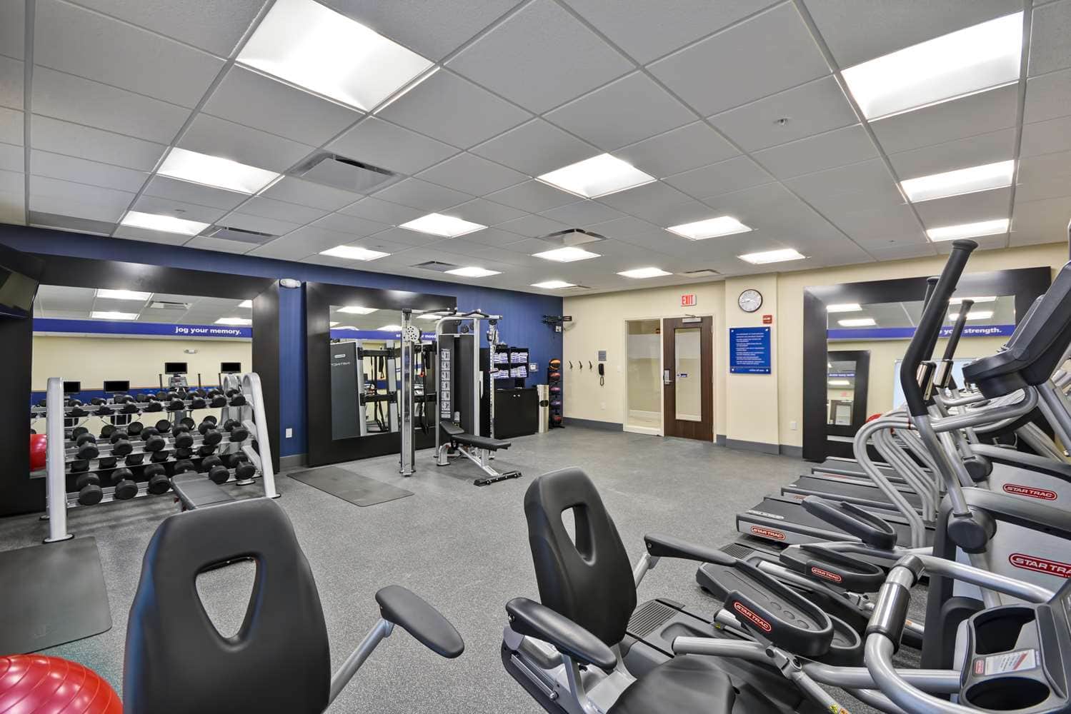 Hampton Inn Livonia Detroit