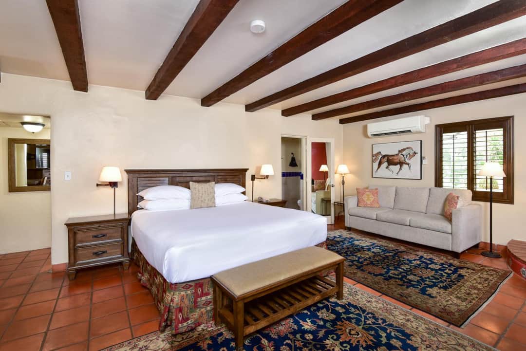 Lodge On The Desert