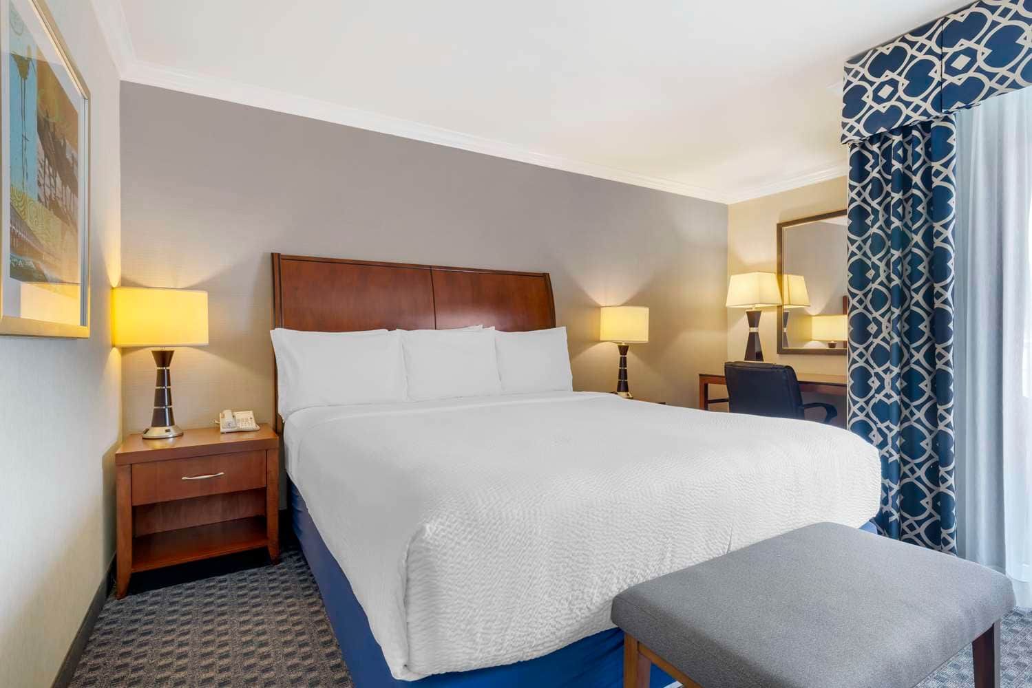 Best Western Plus Marina Shores Hotel