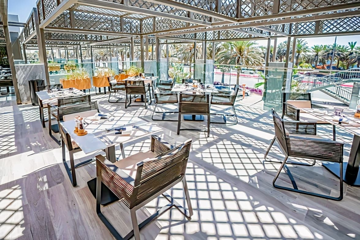 Al Bandar Rotana