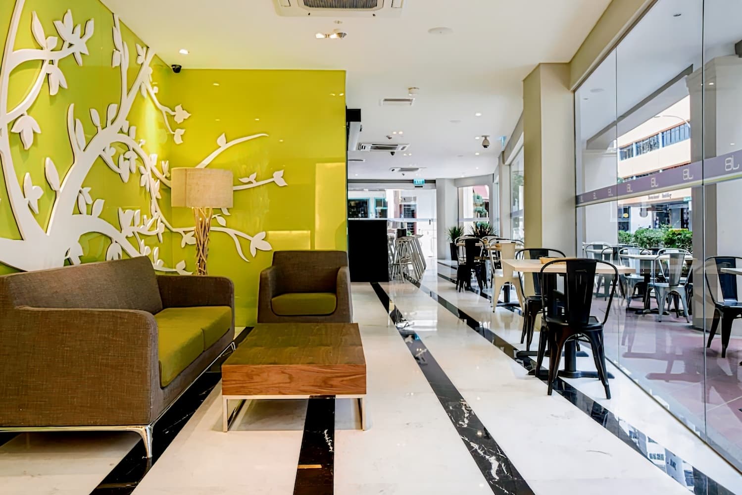 J8 Hotel