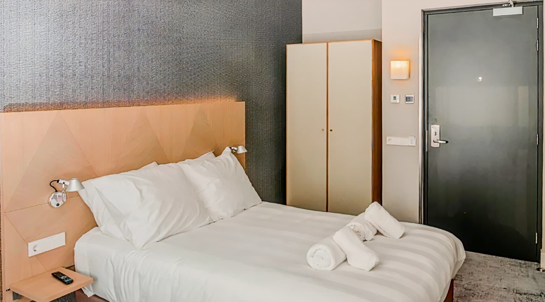 Amadi Panorama Hotel