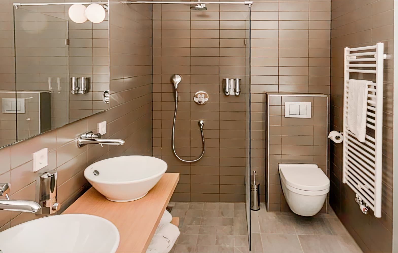 Amadi Panorama Hotel