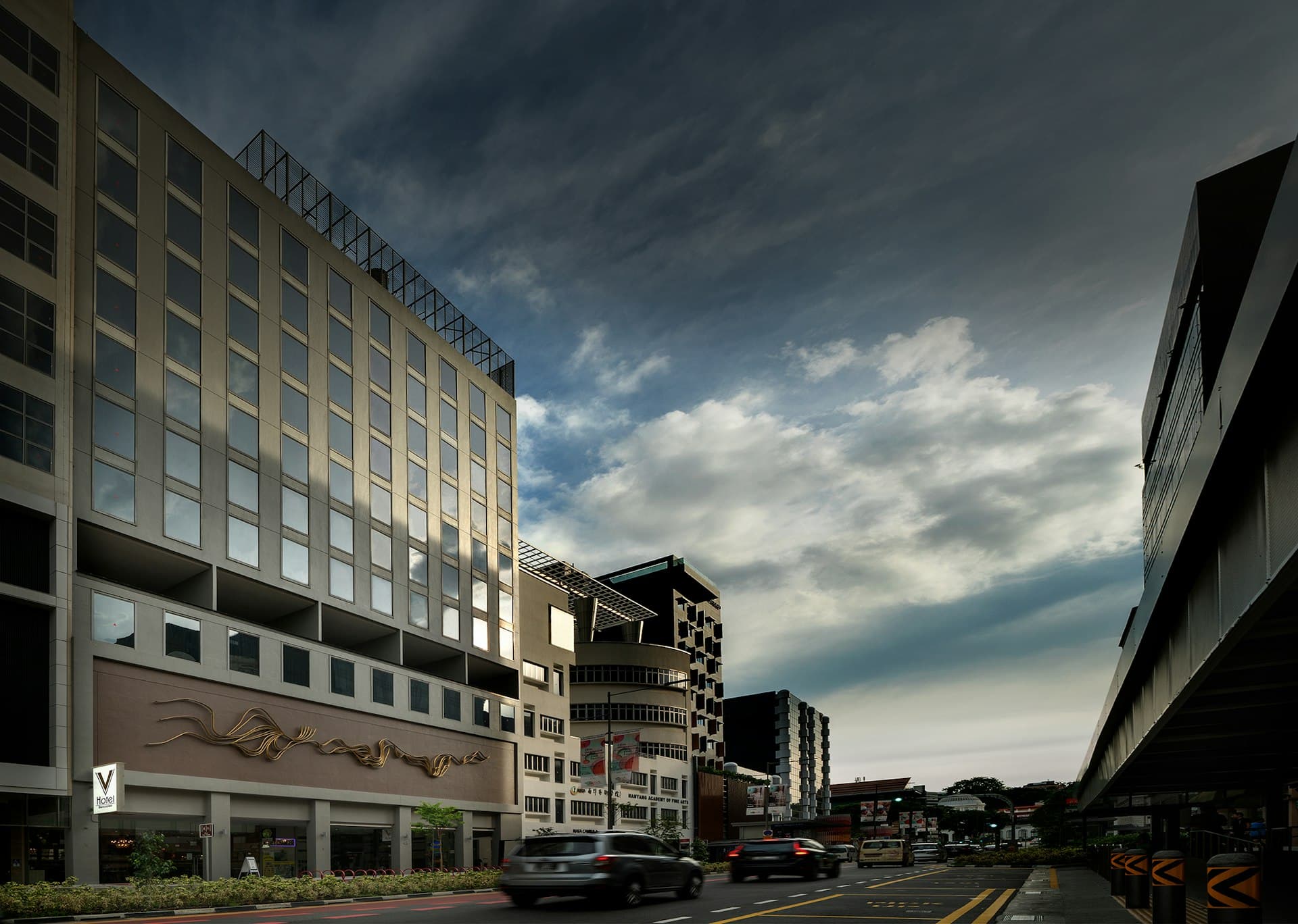 V Hotel Bencoolen