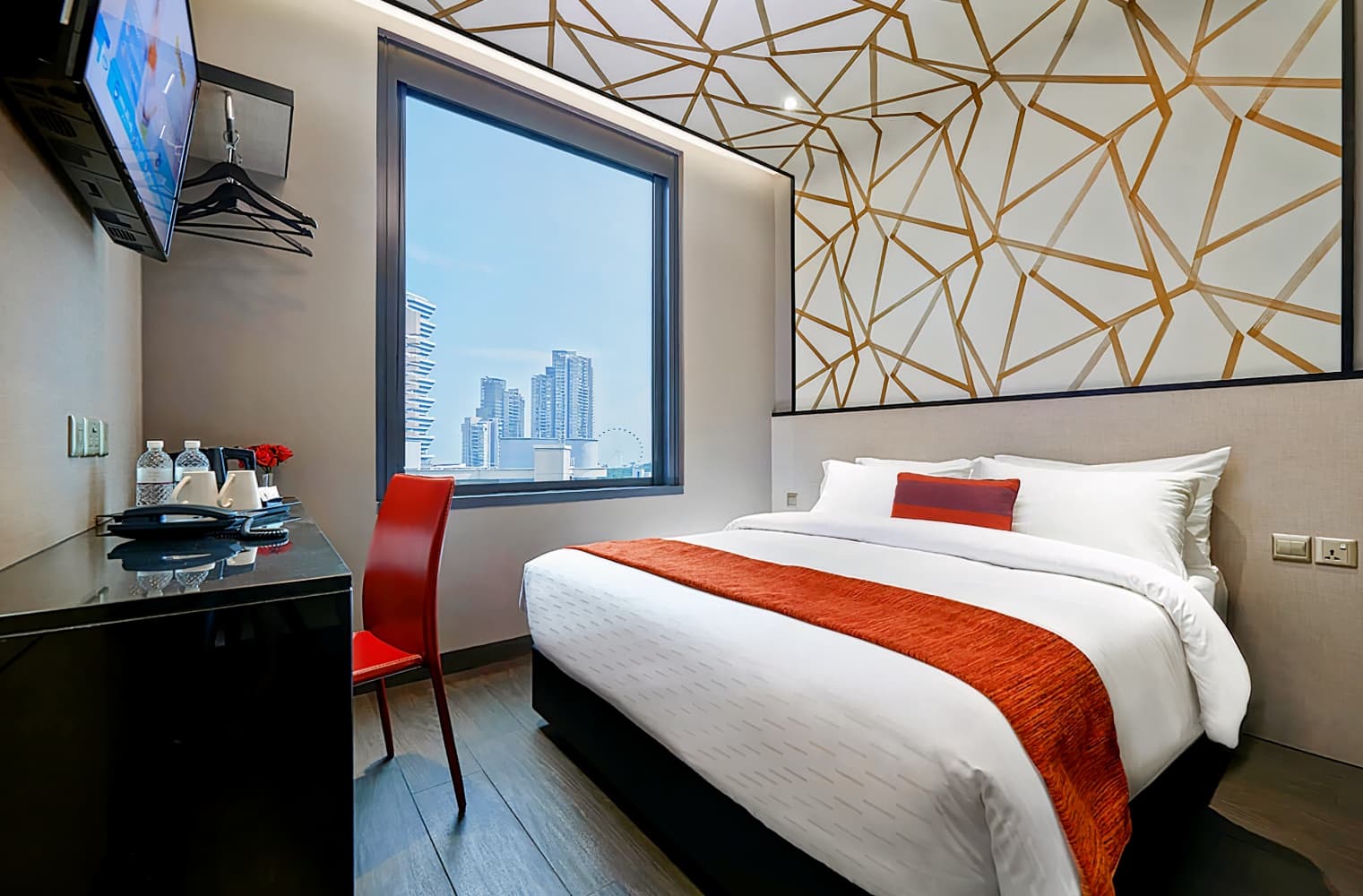 Hotel Boss