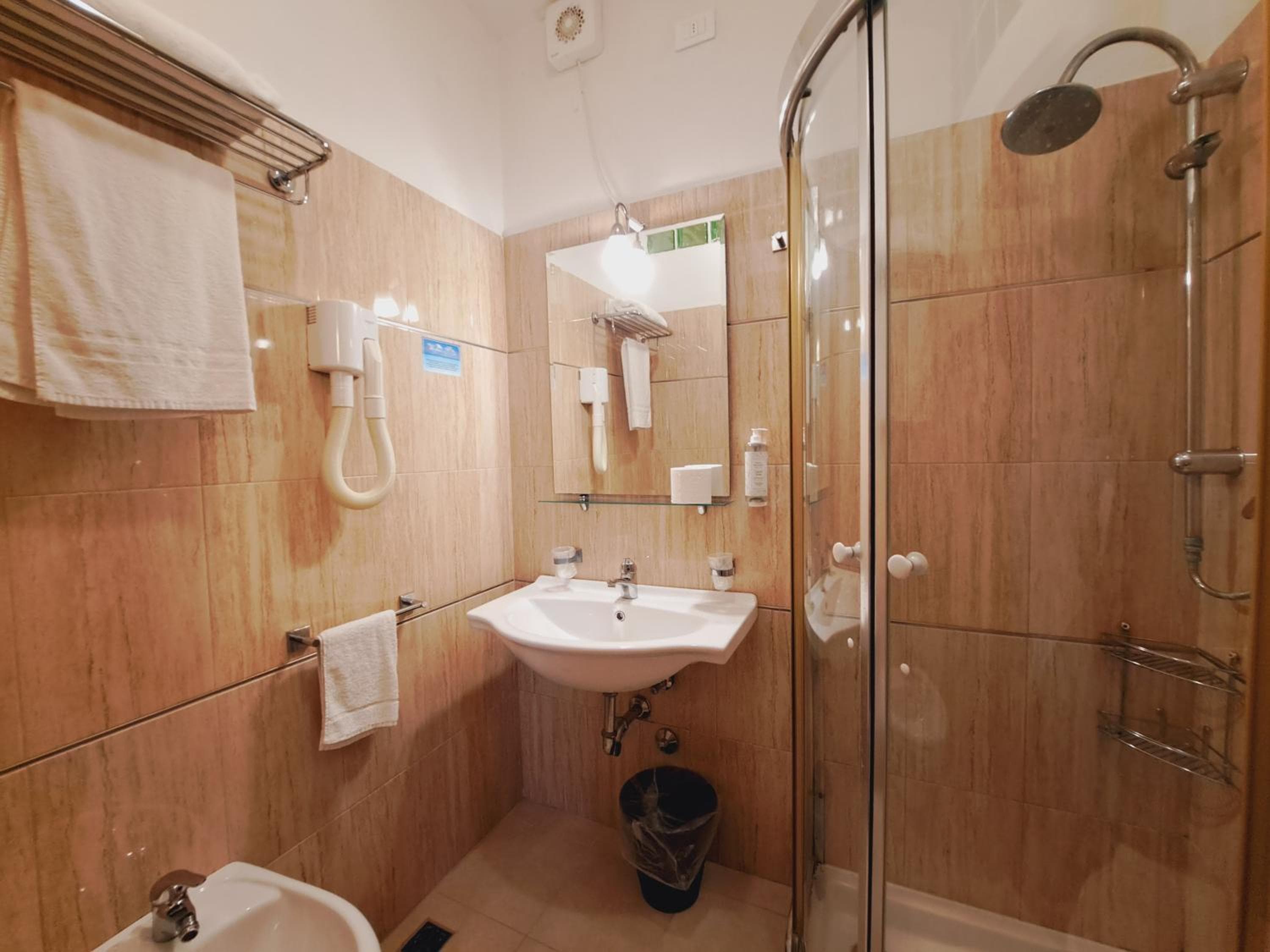 Hotel Butterfly & YoUnique Spa