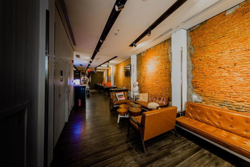 D'Nova Hotel