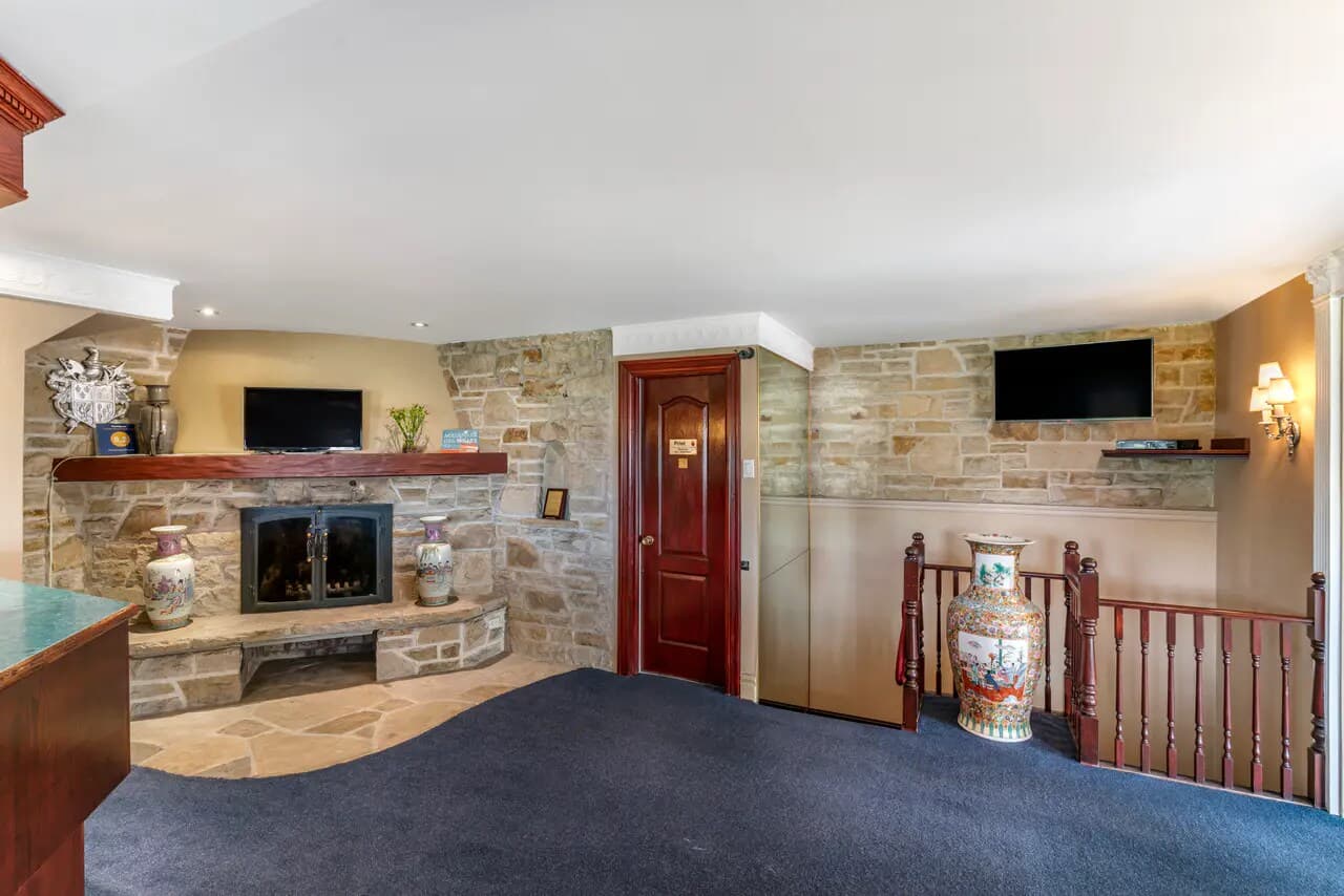 ECONOLODGE BROSSARD