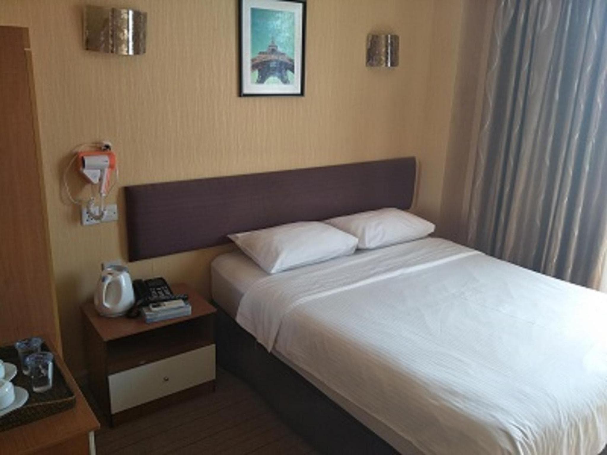 Yaju Hotel