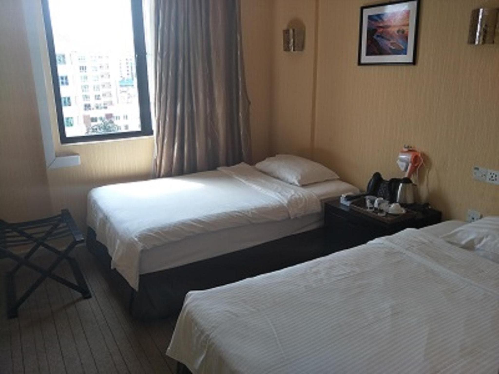 Yaju Hotel