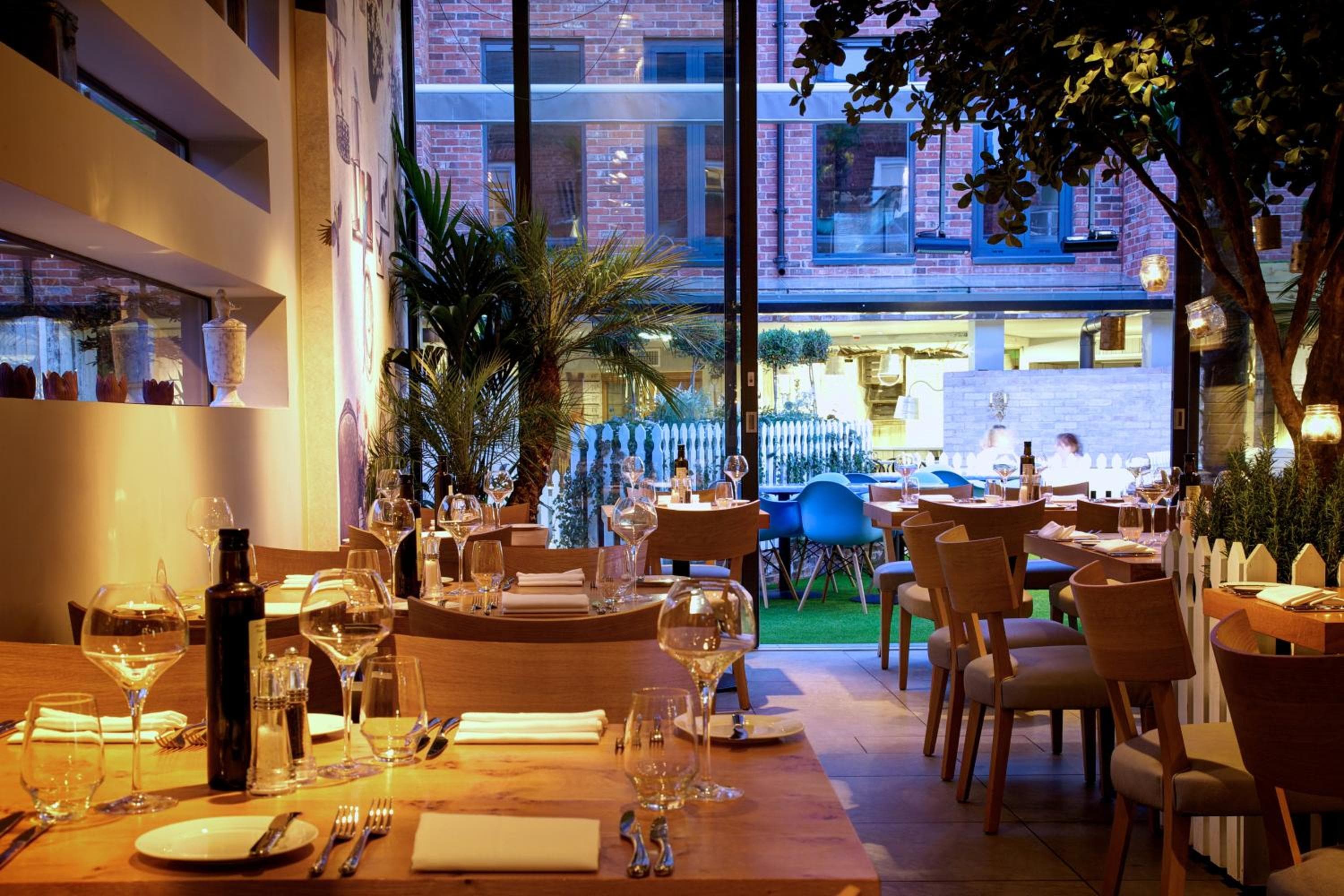 Oddfellows Chester Hotel & Apartments
