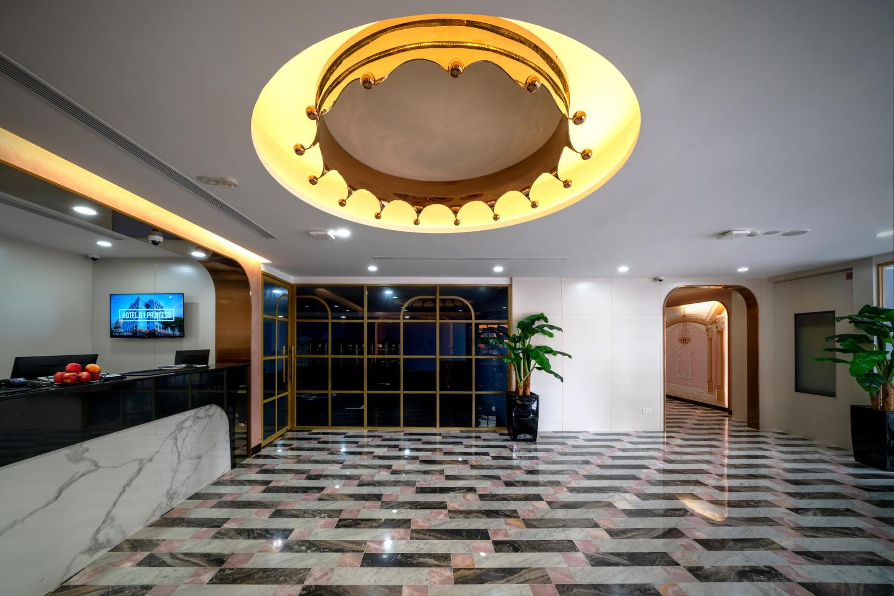 Hotel 81 Premier Princess