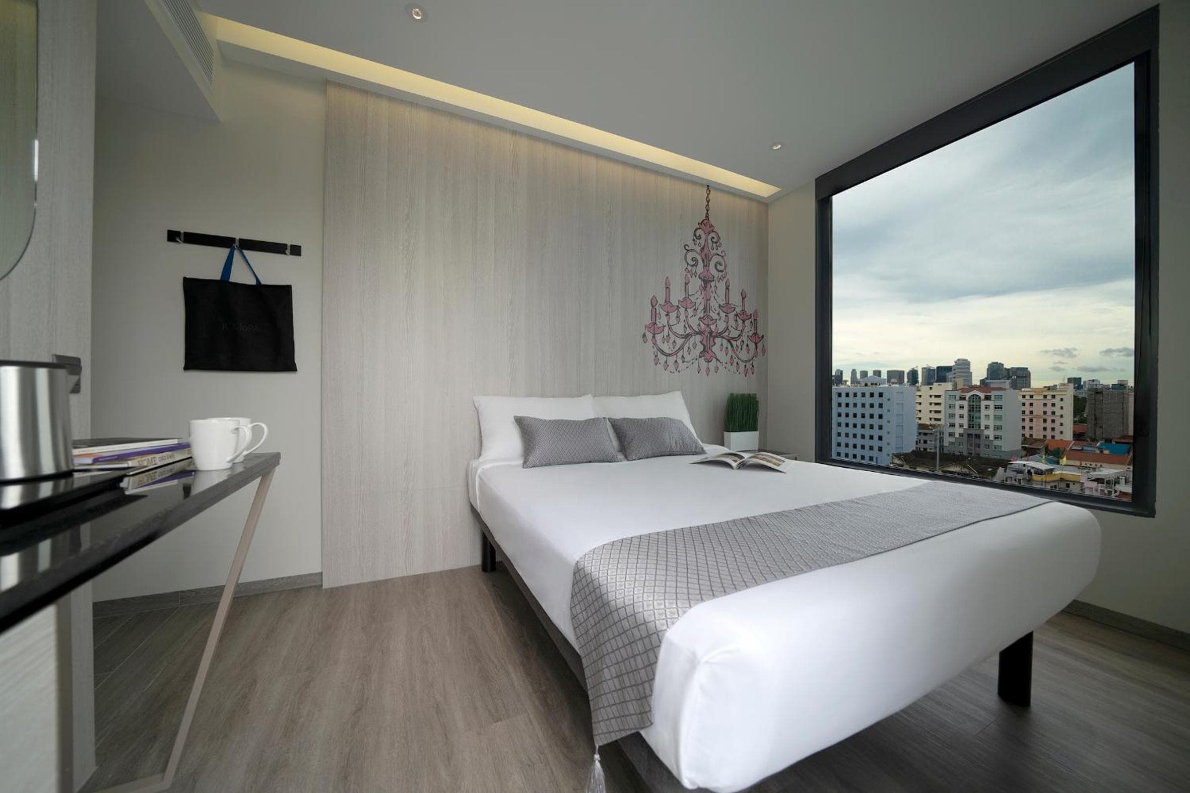 Hotel 81 Premier Princess