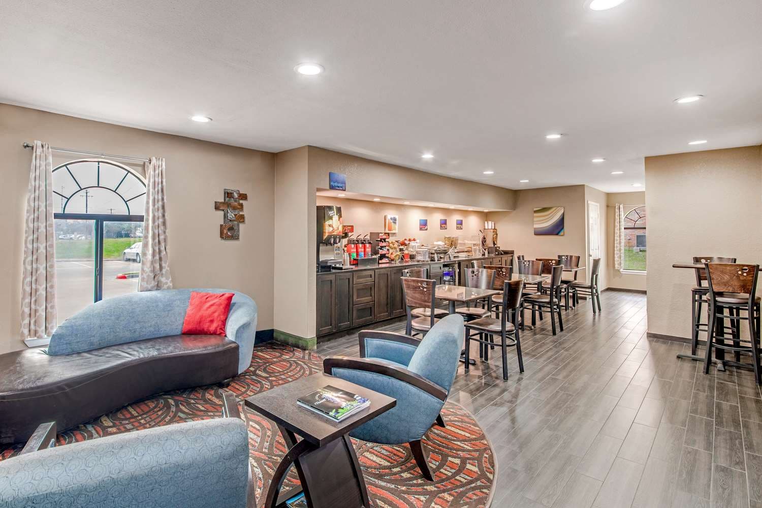 Best Western Cedar Inn