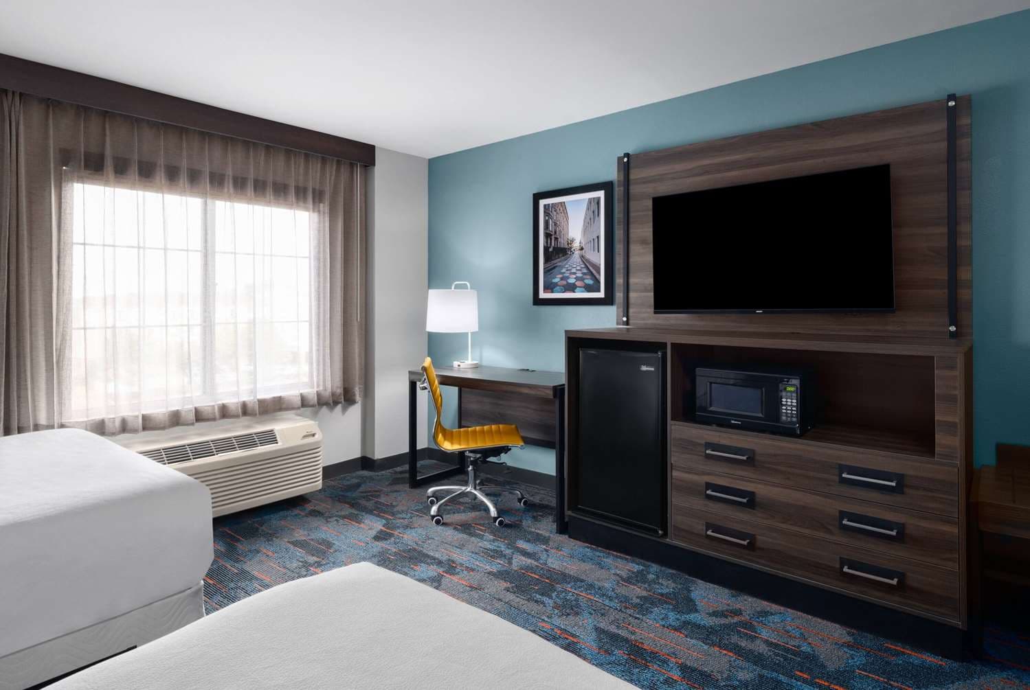 La Quinta Inn & Suites by Wyndham Greensboro NC