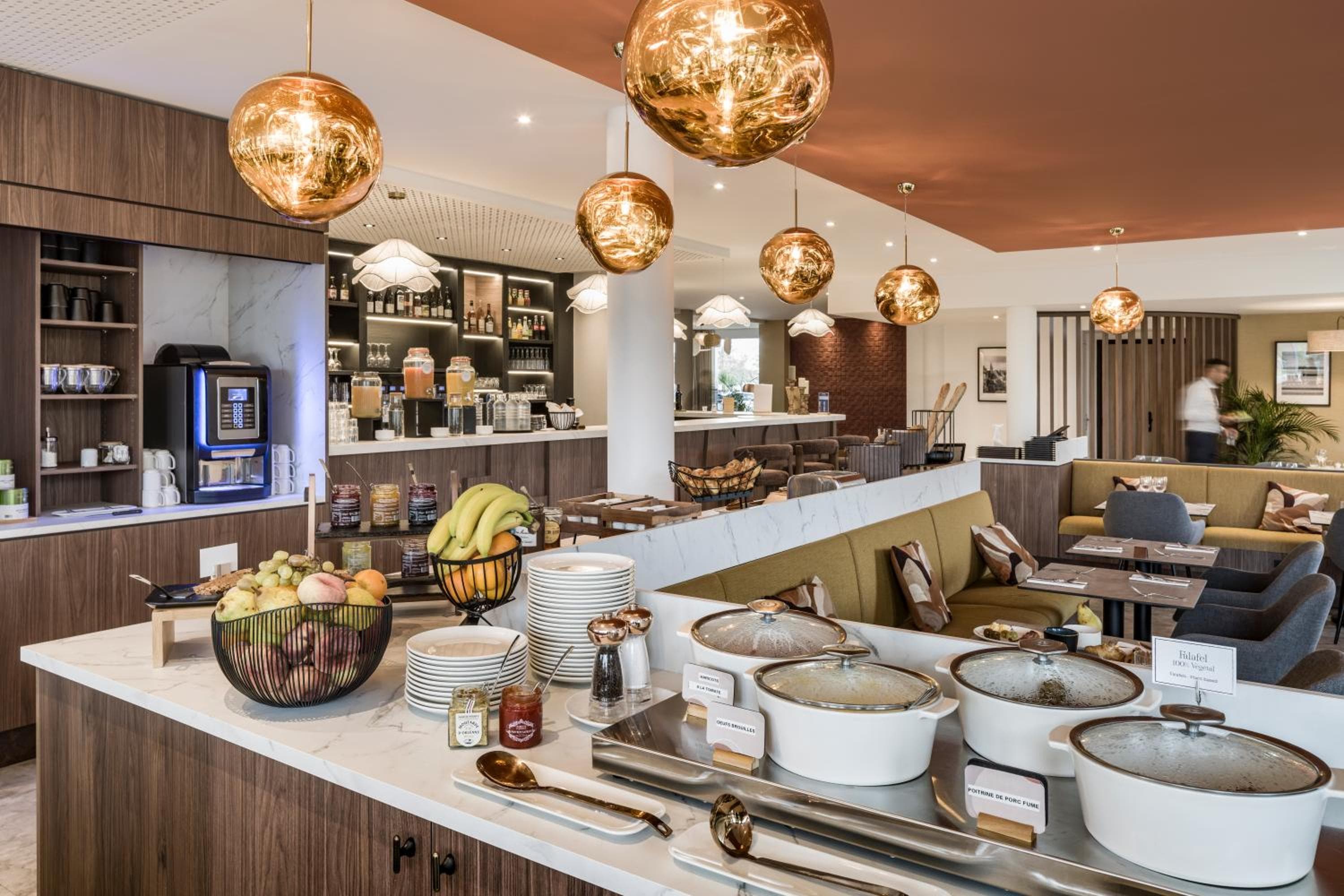 Mercure Chartres Est