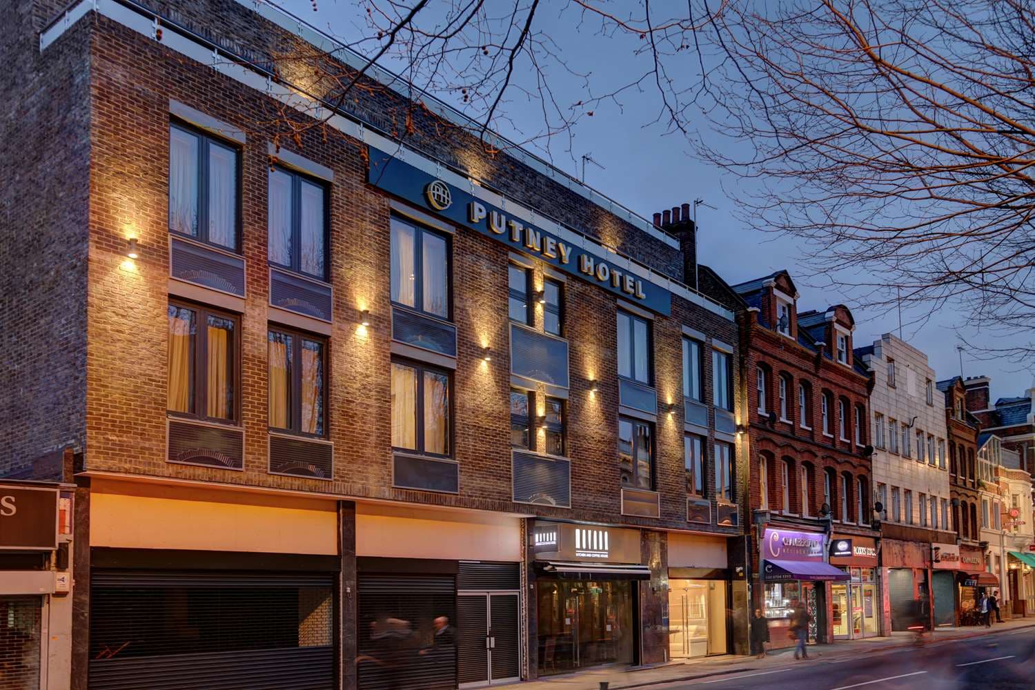 Putney Hotel