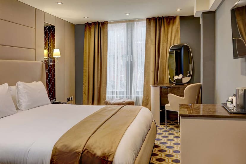 Putney Hotel