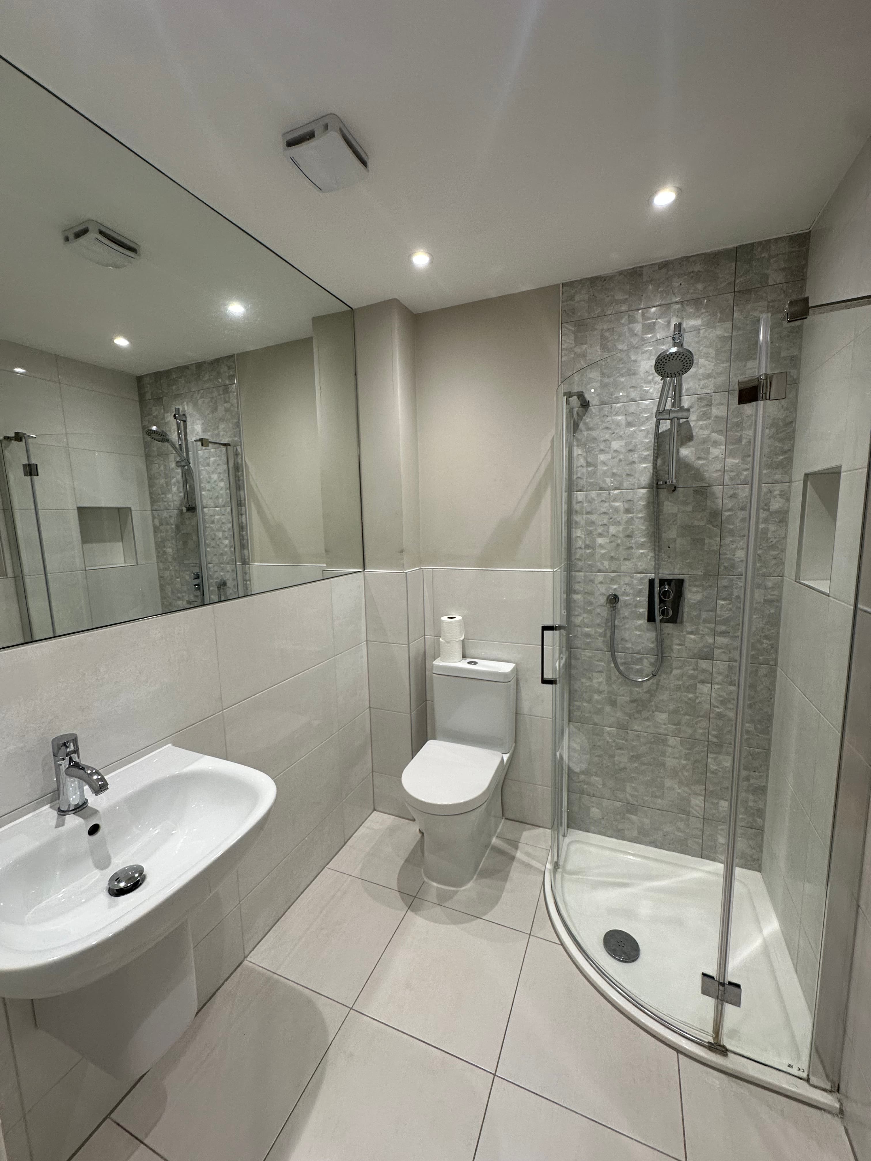 Wendover Arms Hotel