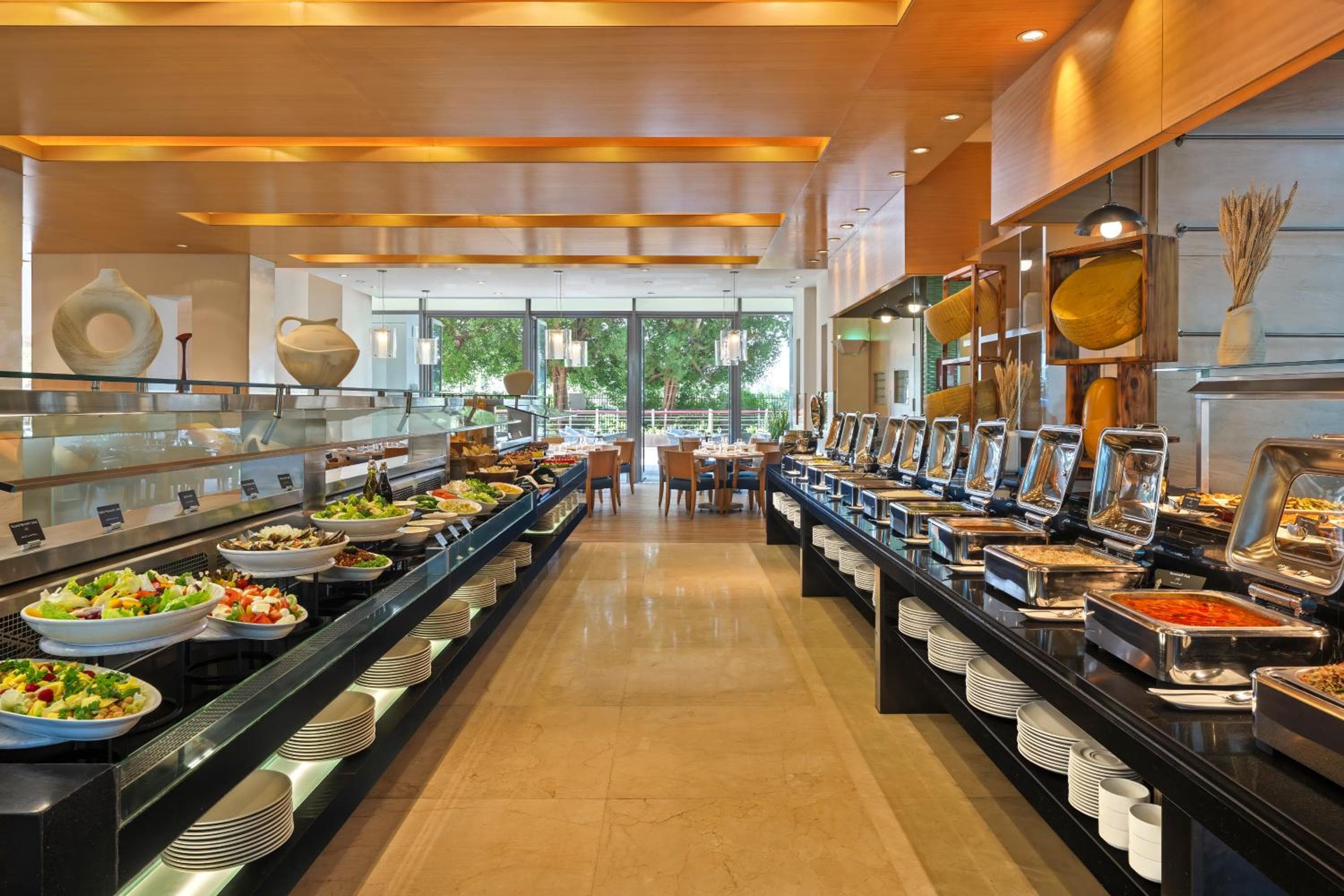 Park Rotana Abu Dhabi