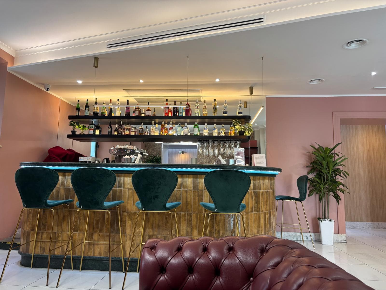 Hotel Osimar