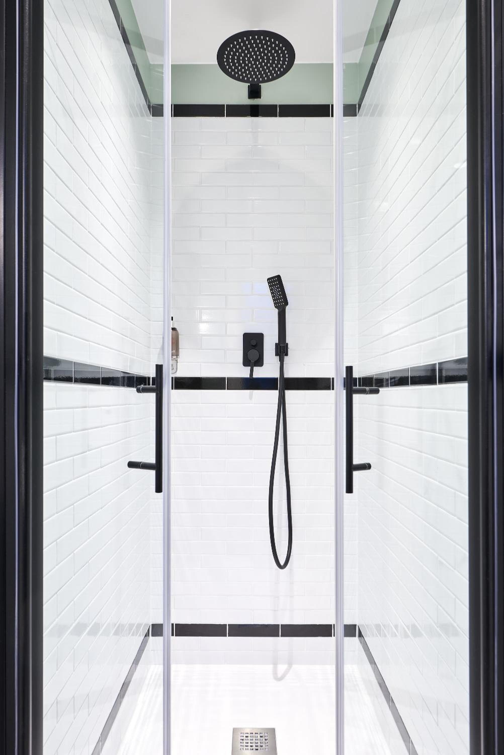 10 Opéra by HappyCulture