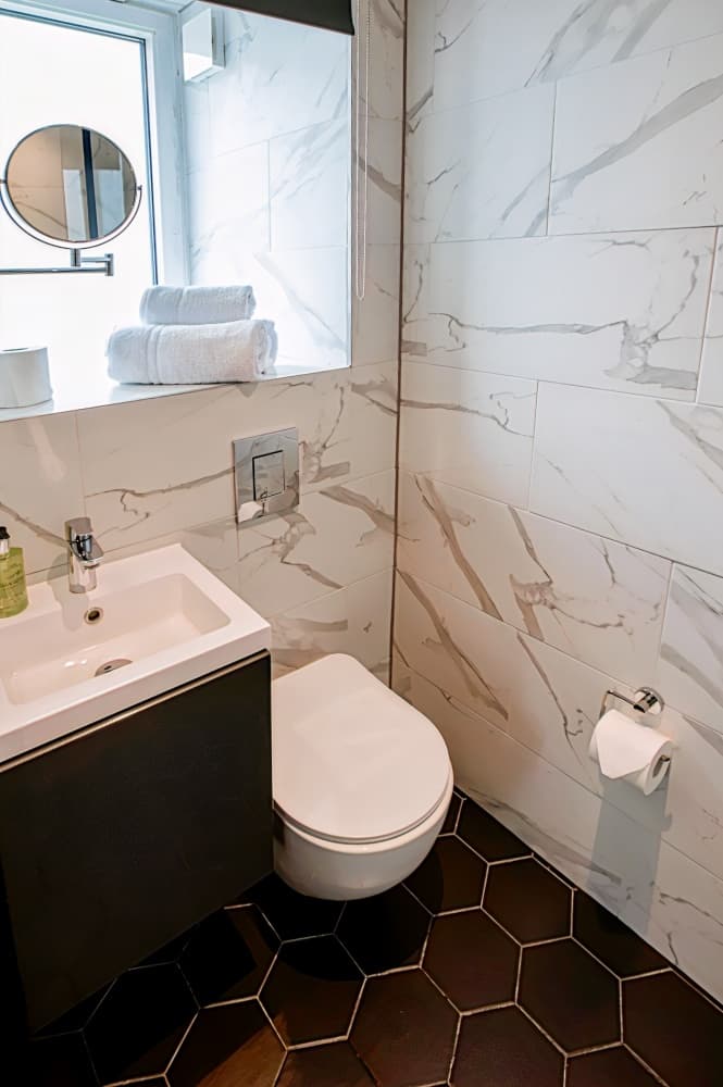 Euston Square Hotel