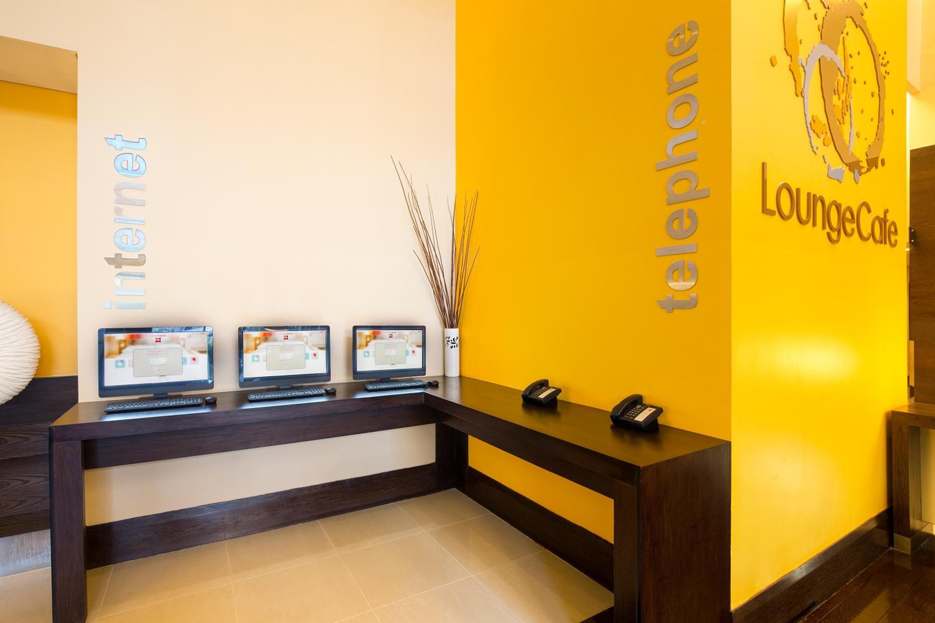 ibis Dubai Al Rigga