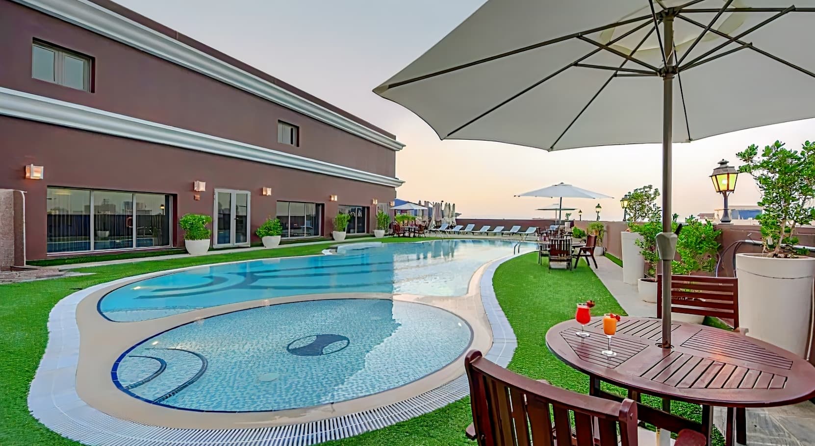 Royal Ascot Hotel
