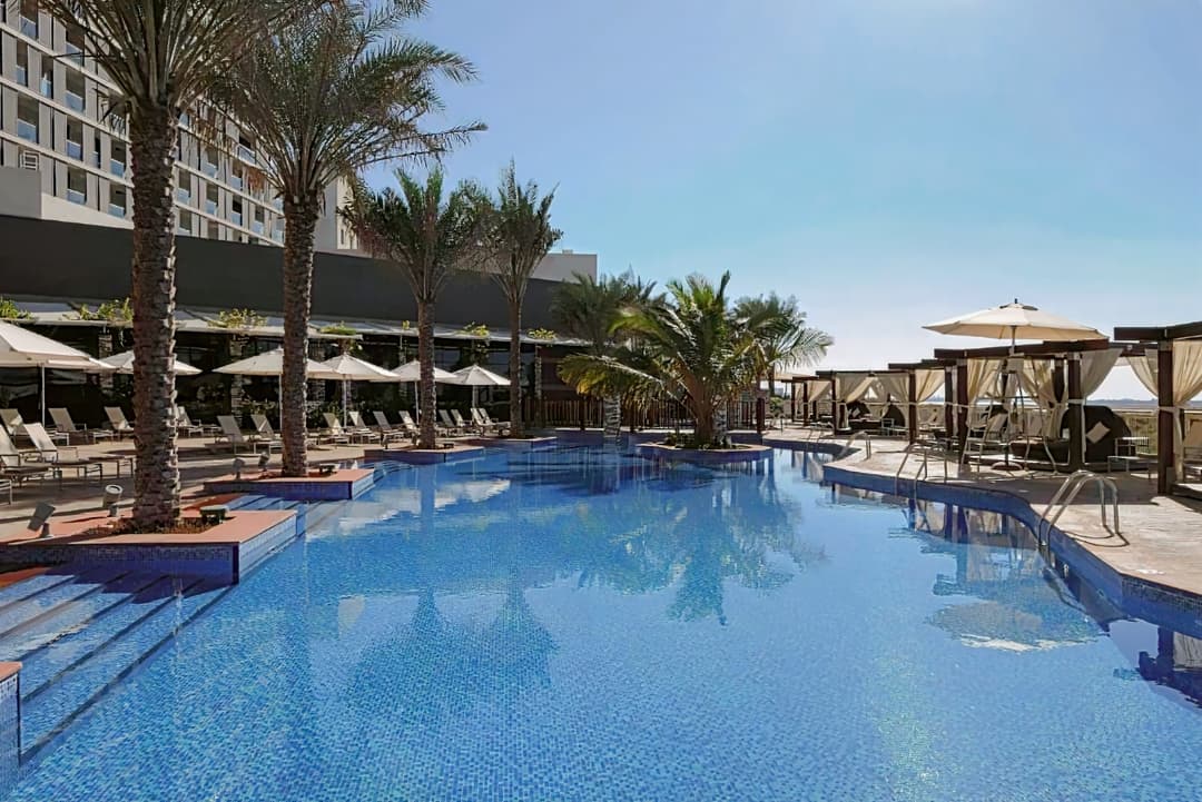 Yas Plaza Mangroves