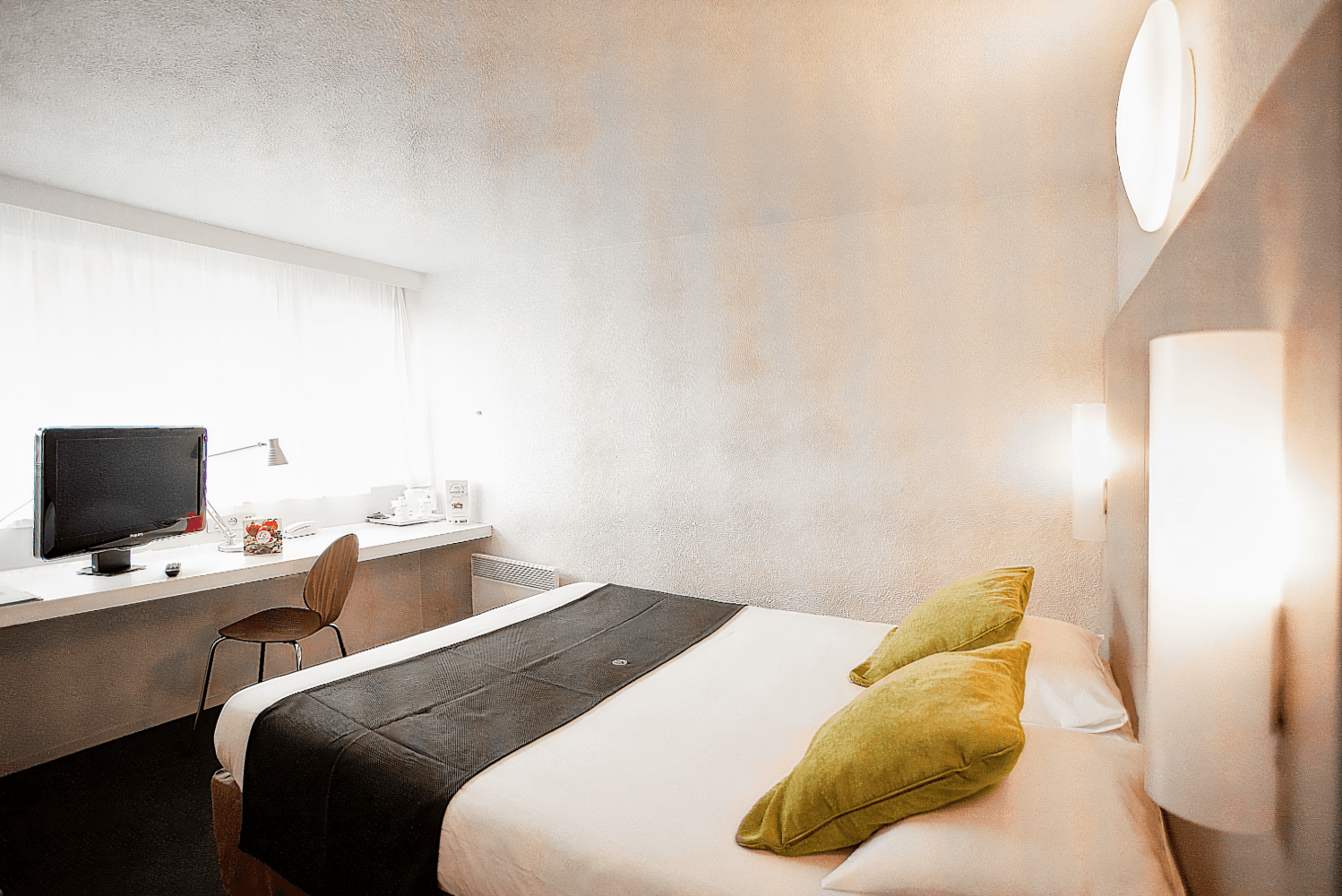 Campanile Avallon (old)