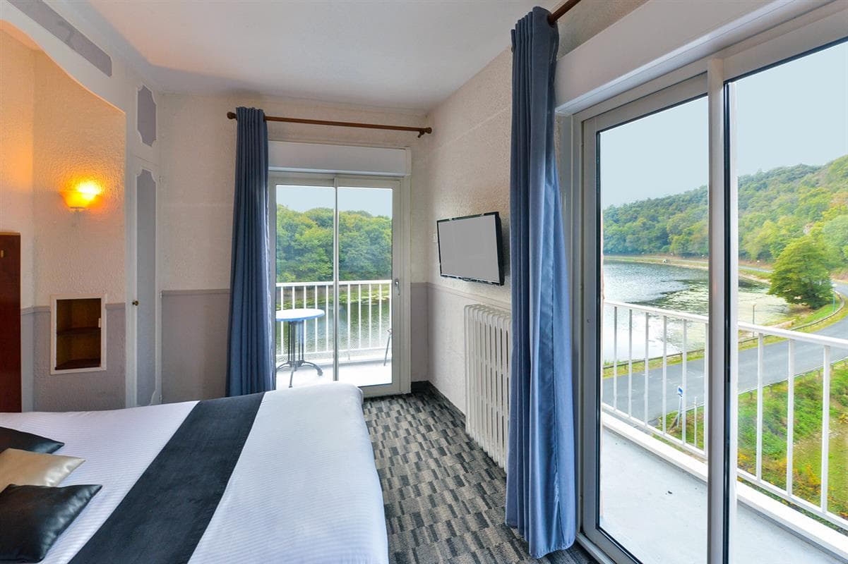 Contact Hôtel le Moulin Neuf