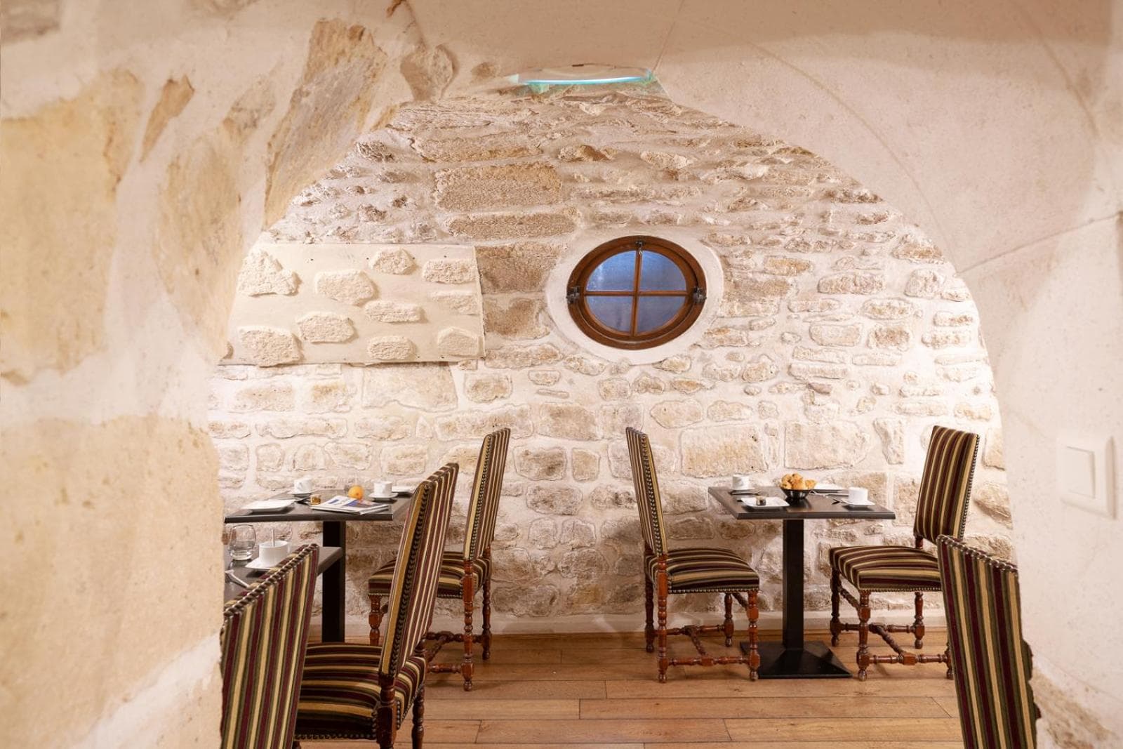 Hôtel Saint-Louis Marais