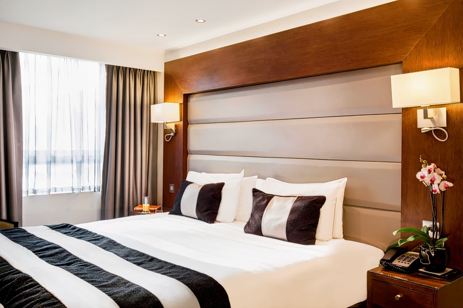 Park Grand Paddington Court London