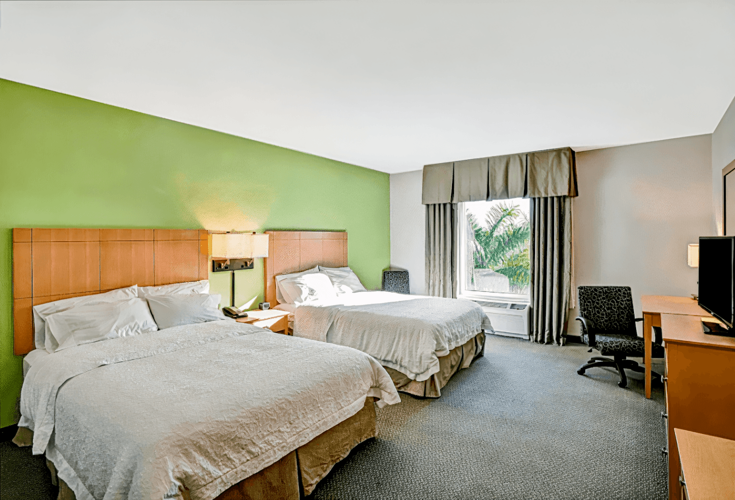 Hampton Inn & Suites Sarasota / Bradenton-Airport