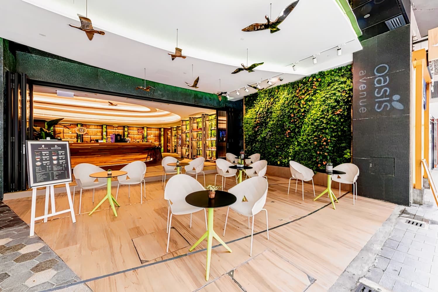 Oasis Avenue - a GDH Hotel