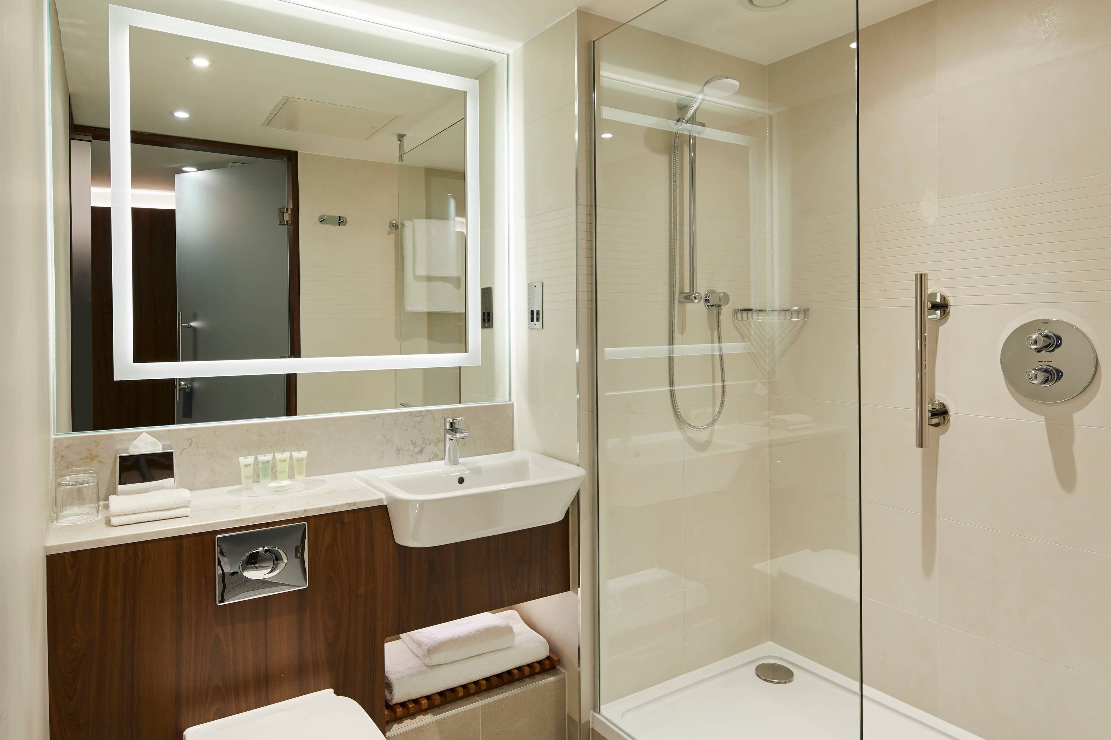 Courtyard by Marriott Oxford City Centre