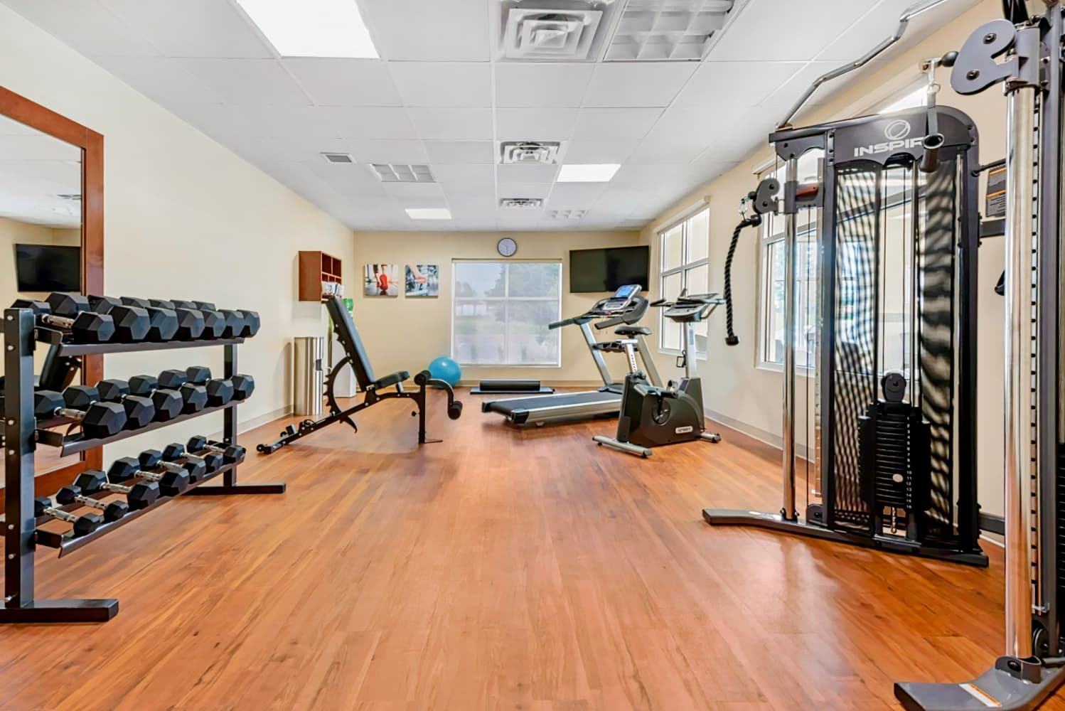 Comfort Inn & Suites Bowmanville