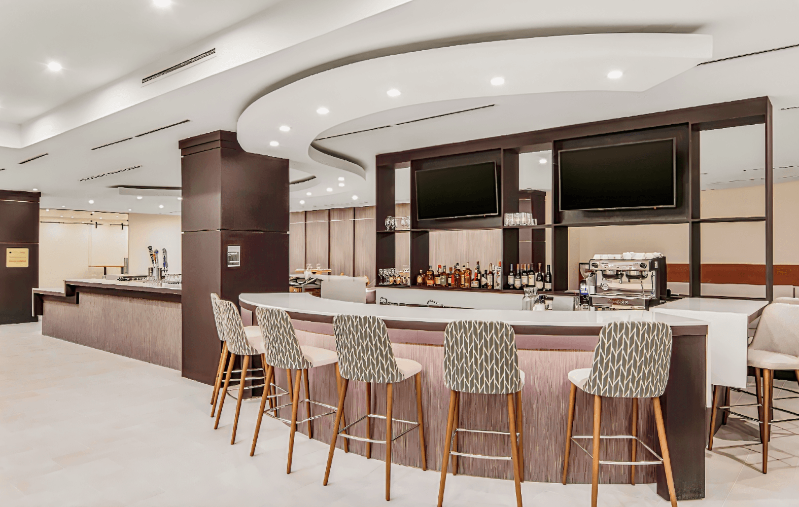 Crowne Plaza Orlando - Lake Buena Vista, an IHG Hotel