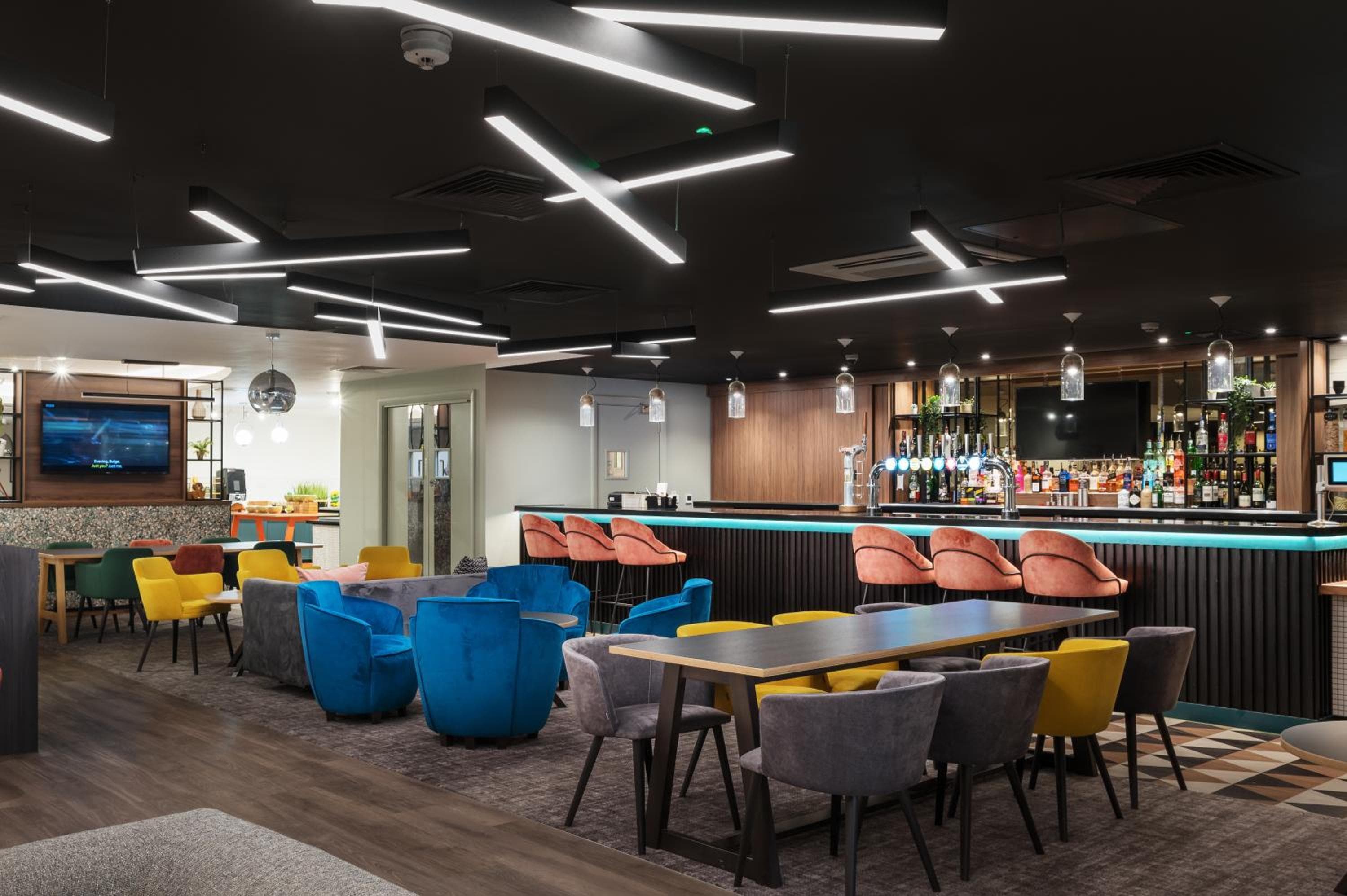Holiday Inn Rochester - Chatham, an IHG Hotel