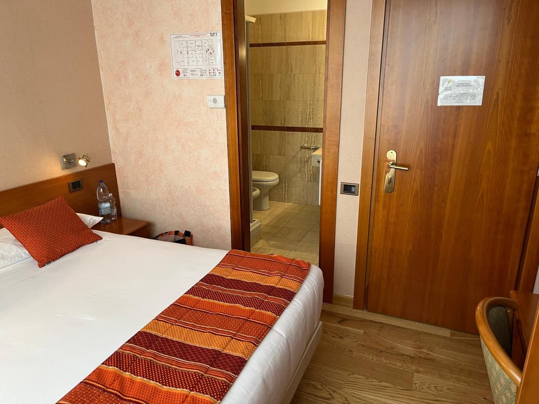 Crystal Hotel Varese