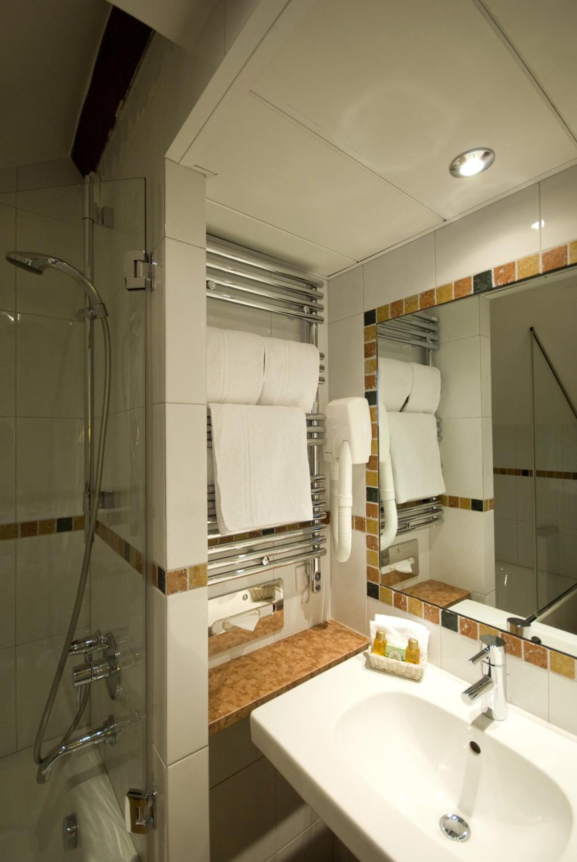 Hôtel Saint-Paul Rive-Gauche