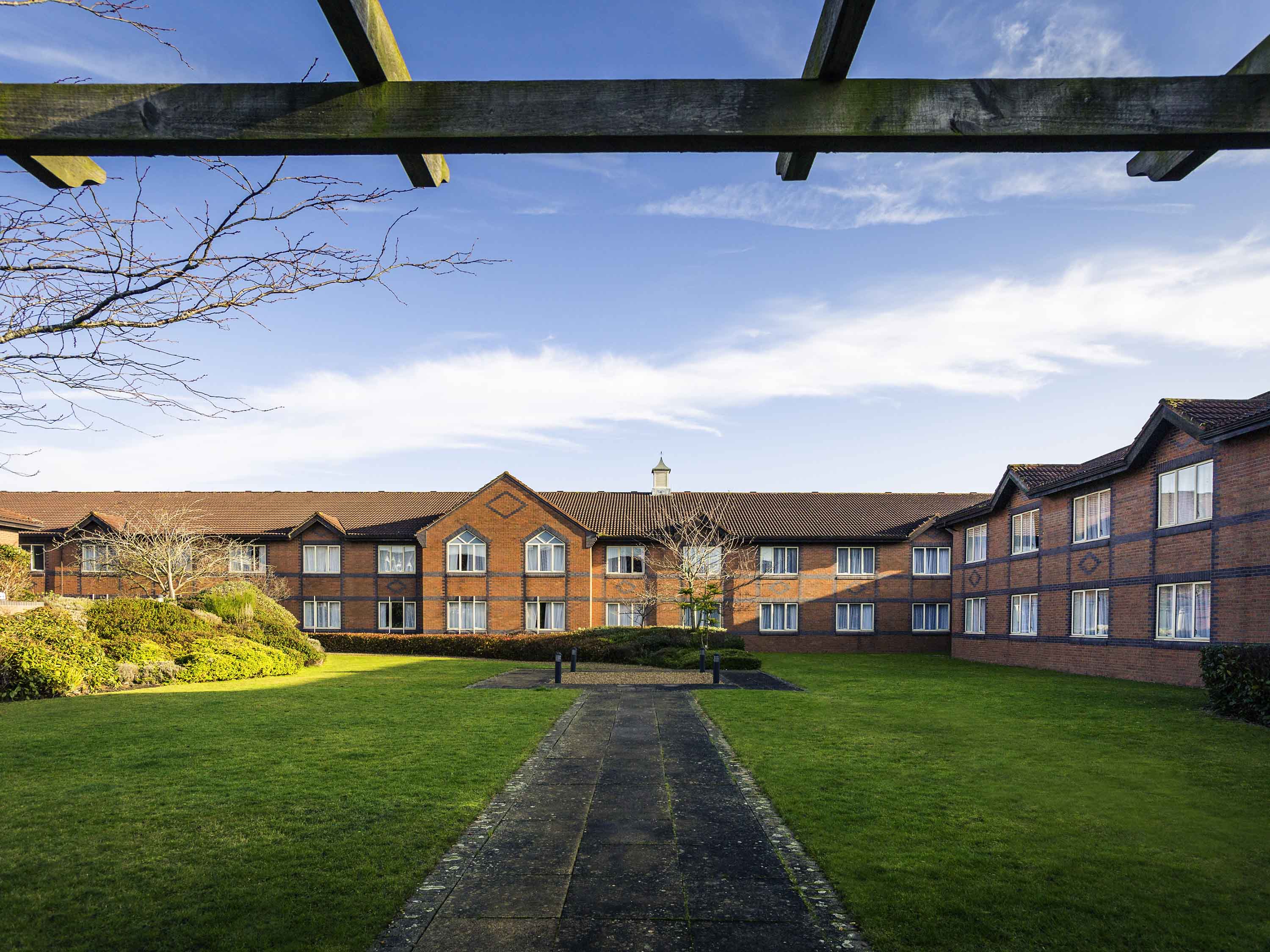 Mercure Daventry Court Hotel