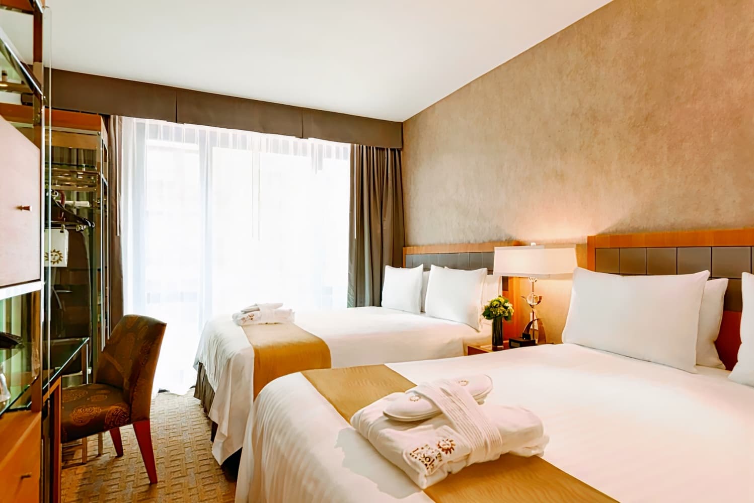 Executive Hotel Le Soleil