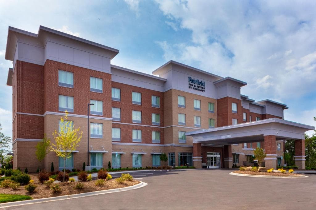 Fairfield Inn & Suites by Marriott Charlotte Pineville/Ballantyn