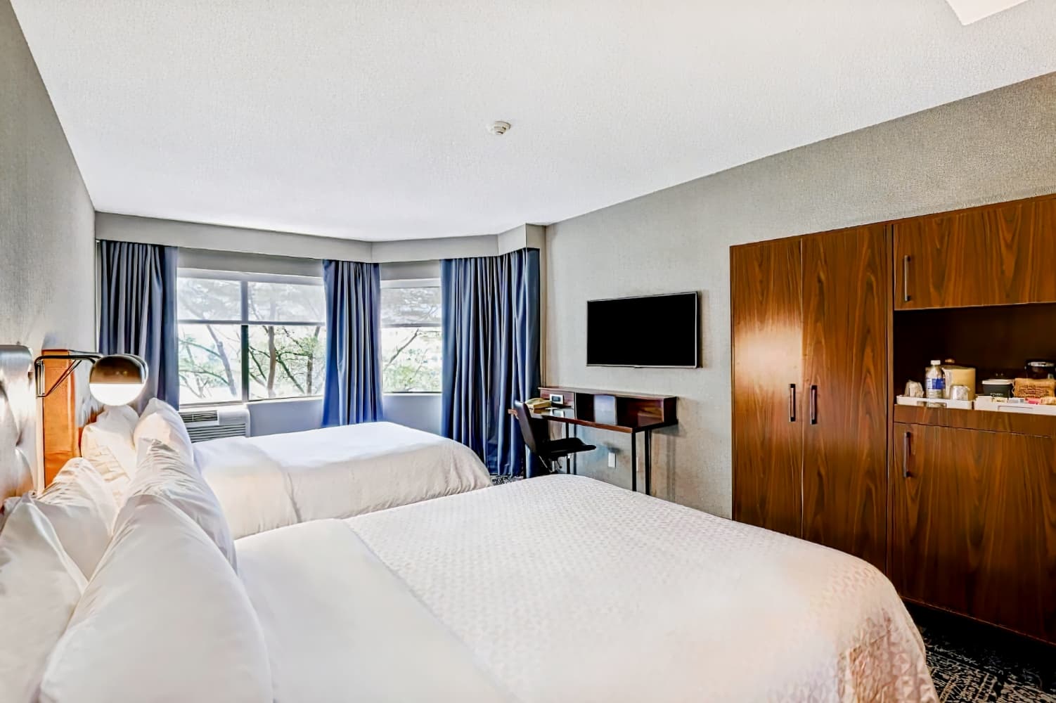 Four Points by Sheraton St. Catharines Niagara Suites