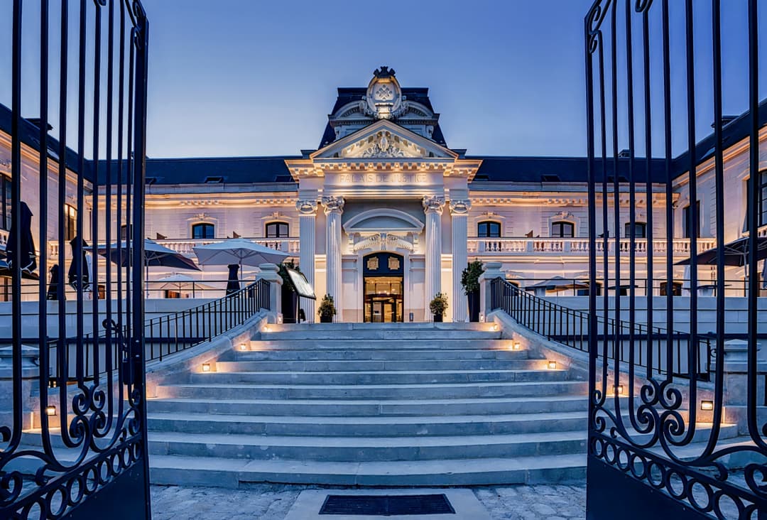 Best Western Premier Hôtel de la Cité Royale