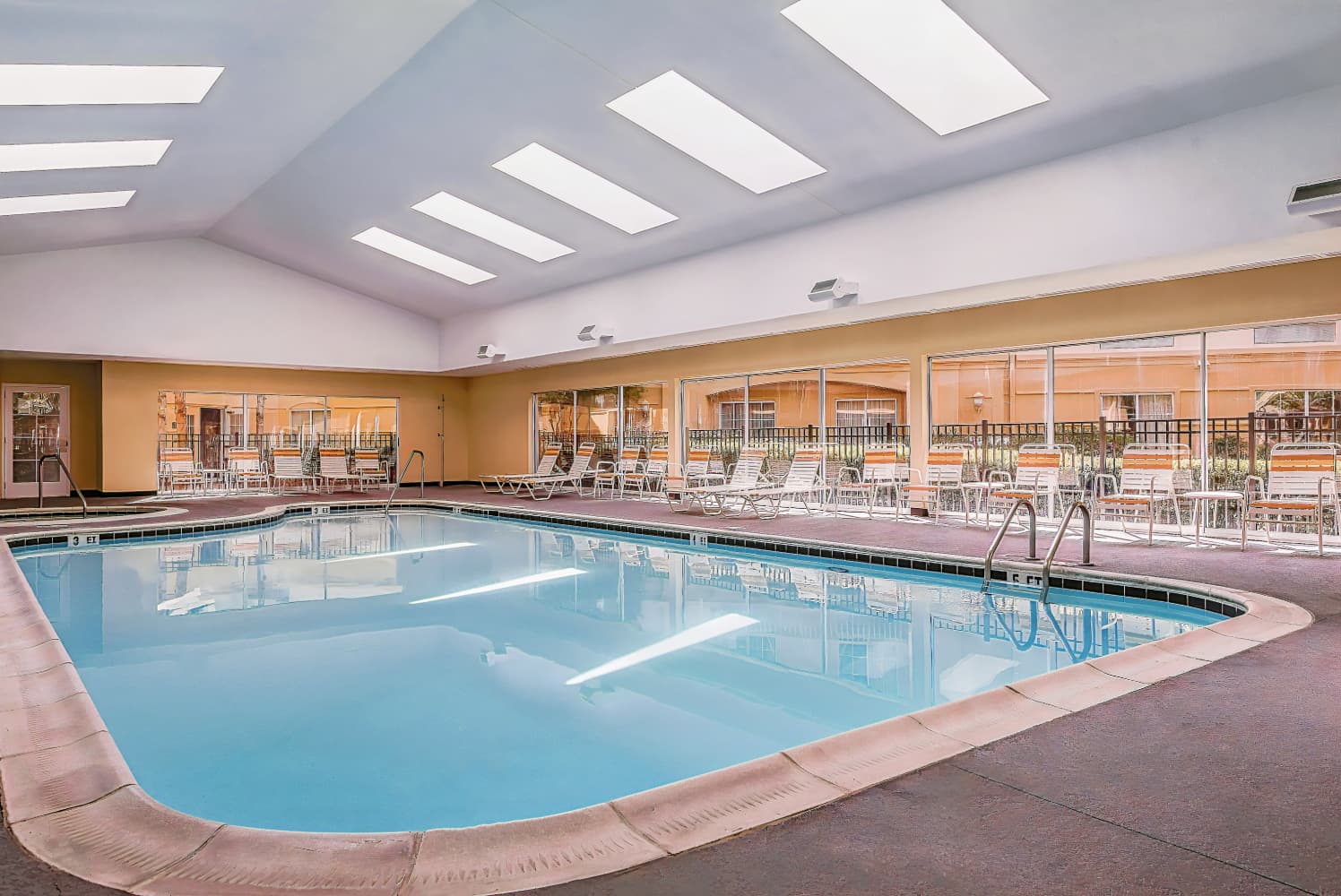 La Quinta Inn & Suites by Wyndham Univ Area Chapel Hill (old)