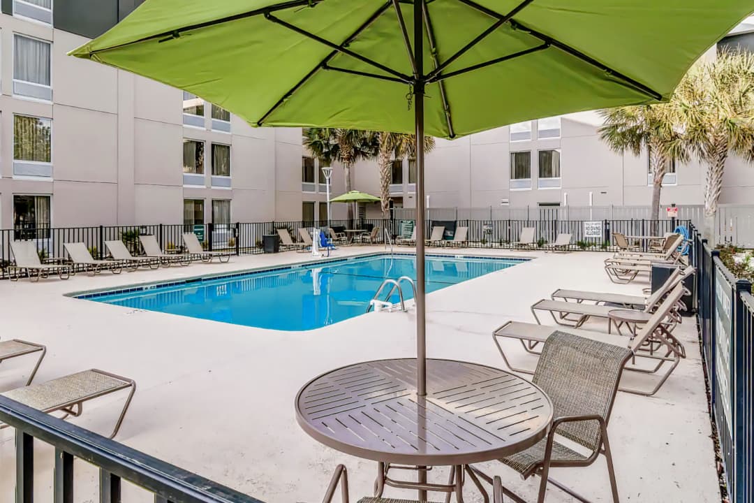 La Quinta Inn & Suites by Wyndham Myrtle Beach - N Kings Hwy