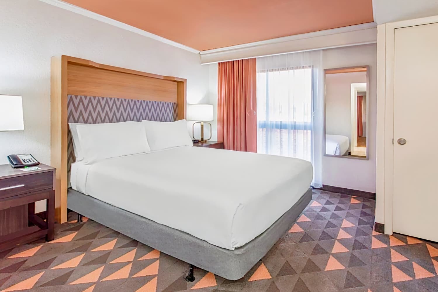 Holiday Inn & Suites Boca Raton - North